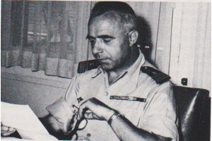 Le colonel Lacheroy (1960)