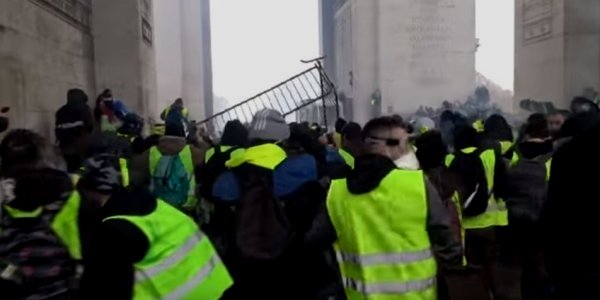 Image:« Gilets jaunes » sur Internet - 14/01/2019