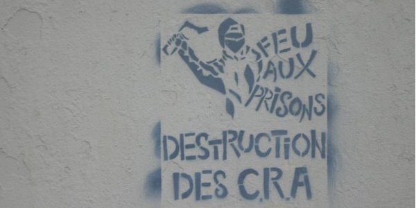 Image:CRA : réunion en soutien aux grévistes de la faim / Mesnil-Amelot, Vincennes, Oissel