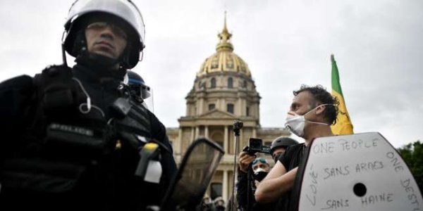 Image:Derrière l'affaire Benalla, la question des violences policières