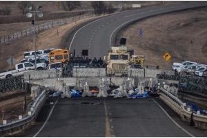 Standing Rock – Total block