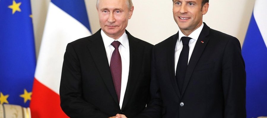 Image:Ukraine : Macron, premier soldat de Poutine